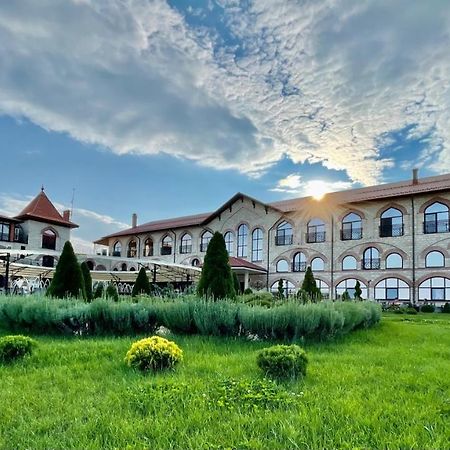 Старый Бастион Hotel Bender Exterior photo