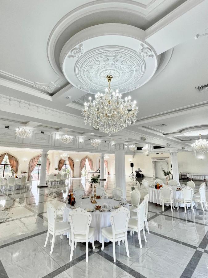Старый Бастион Hotel Bender Exterior photo